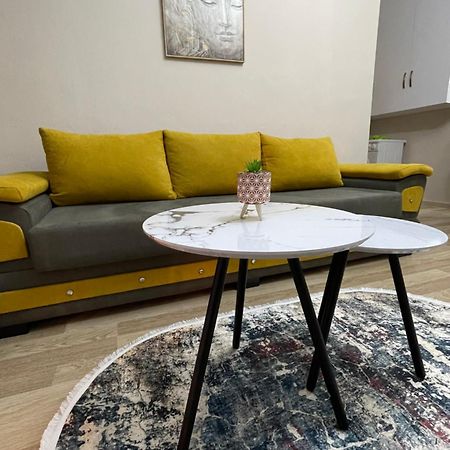 Comfort Apartment City Center Tirana Eksteriør billede