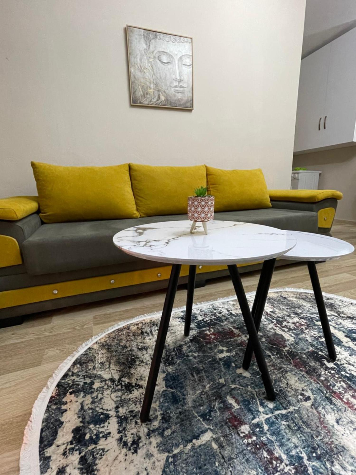 Comfort Apartment City Center Tirana Eksteriør billede