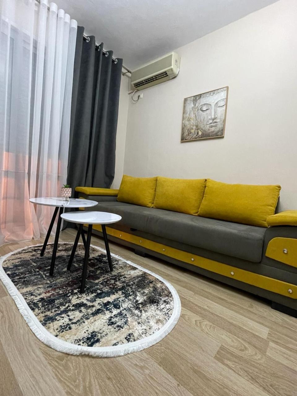 Comfort Apartment City Center Tirana Eksteriør billede